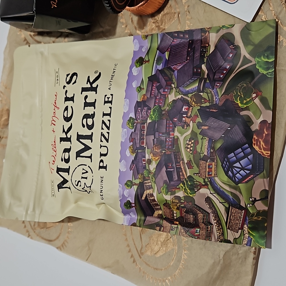 Tito's Handmade vodka accessories and Makers Mark puzzle - Picture 5 of 10